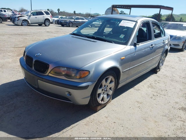 2004 Bmw 325i მანქანა იყიდება აუქციონზე, vin: WBAAZ33484KP89130, აუქციონის ნომერი: 44540516