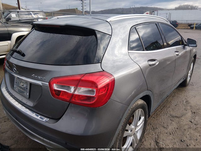2015 MERCEDES-BENZ GLA 250 WDCTG4GB5FJ134992 Photo 3