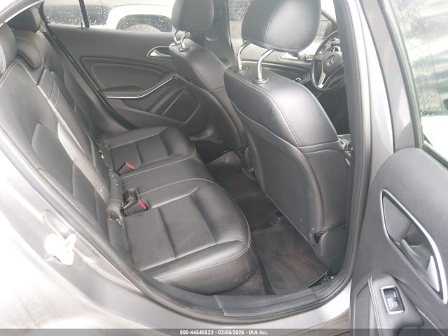 2015 MERCEDES-BENZ GLA 250 WDCTG4GB5FJ134992 Photo 7