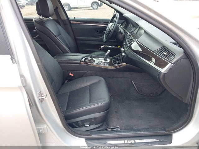 44540524 :رقم المزاد ، WBAXG5C5XCDX05607 vin ، 2012 Bmw 528i مزاد بيع