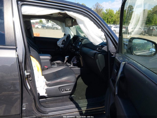 2019 TOYOTA 4RUNNER JTEBU5JR1K5634961 Photo 4