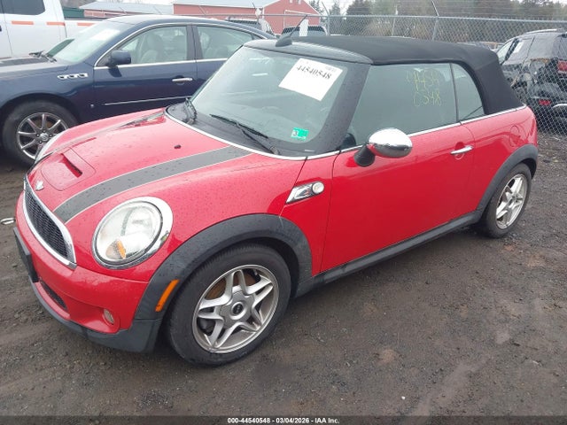 2010 MINI COOPER S WMWMS3C58ATY09151 Photo 1