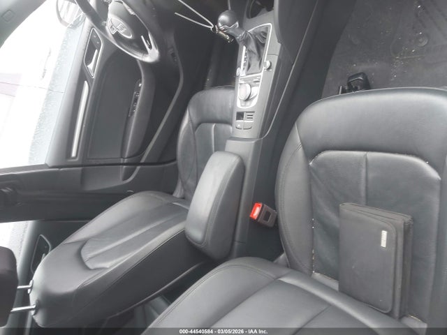 Продаж на аукціоні авто 2019 Audi A3 45 Premium, vin: WAUBEGFFXK1024332, номер лоту: 44540584