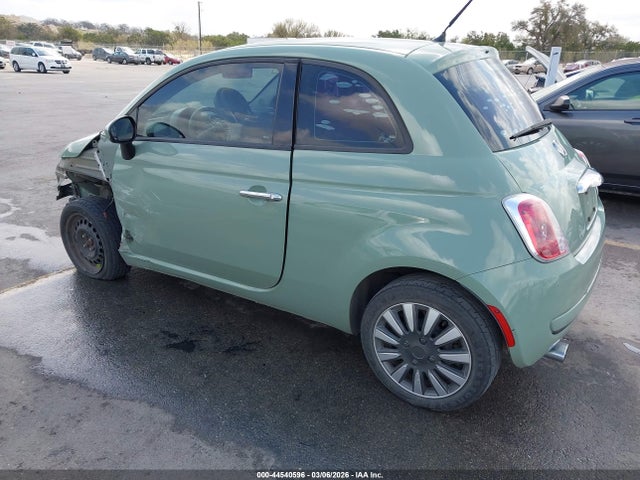 2013 FIAT 500 3C3CFFAR3DT747763 Photo 2