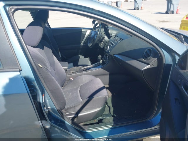Продаж на аукціоні авто 2011 Mazda Mazda3 S Sport, vin: JM1BL1U62B1431621, номер лоту: 44540606