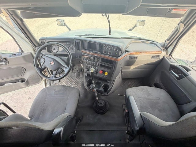 3HSDZAPR1JN422019 International Lt