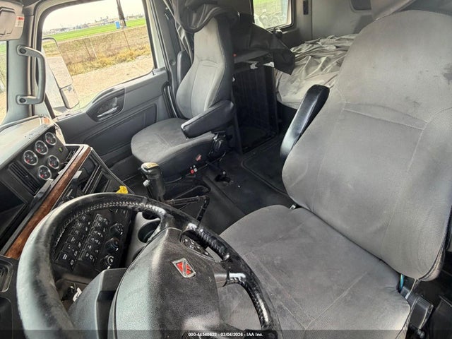 3HSDZAPR1JN422019 International Lt