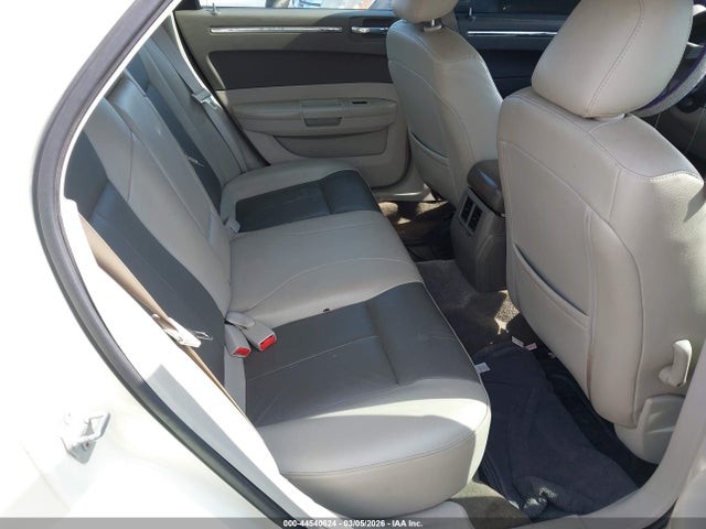 44540624 :رقم المزاد ، 2C3LA53G08H203577 vin ، 2008 Chrysler 300 Touring مزاد بيع