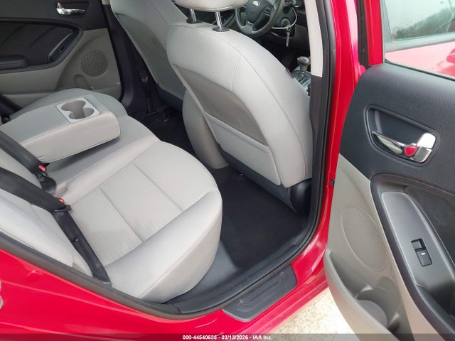 44540635 :رقم المزاد ، KNAFX4A65G5470468 vin ، 2016 Kia Forte Lx مزاد بيع