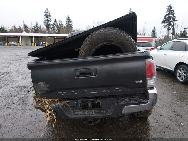 3TMCZ5AN2NM470853 Toyota Tacoma 4wd Trd Off Road