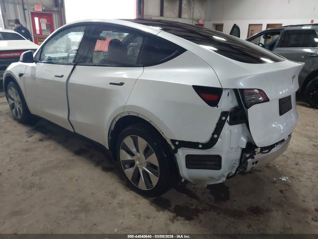 2023 TESLA MODEL Y 7SAYGDEE1PA142007 Photo 2