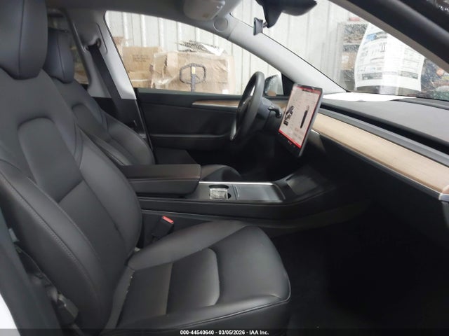 2023 TESLA MODEL Y 7SAYGDEE1PA142007 Photo 4