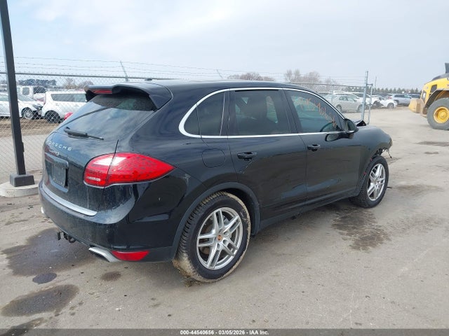 Porsche CAYENNE S 2014 WP1AB2A25ELA55705 Image 4