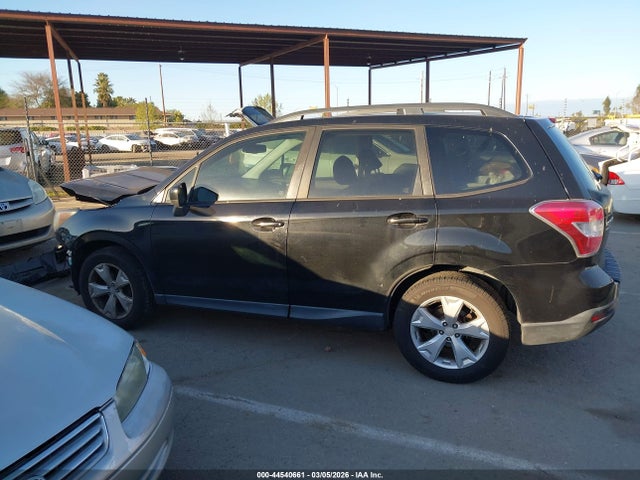 44540661 :رقم المزاد ، JF2SJADC2FH492266 vin ، 2015 Subaru Forester 2.5i Premium مزاد بيع