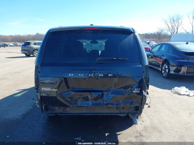 Продажа на аукционе авто 2019 Dodge Grand Caravan Sxt, vin: 2C4RDGCG5KR660945, номер лота: 44540689