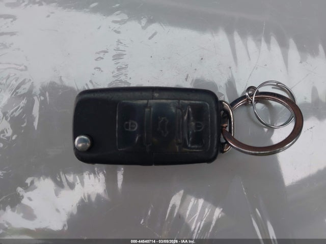 Продажа на аукционе авто 2007 Volkswagen Rabbit 2-door, vin: WVWBR71KX7W213682, номер лота: 44540714