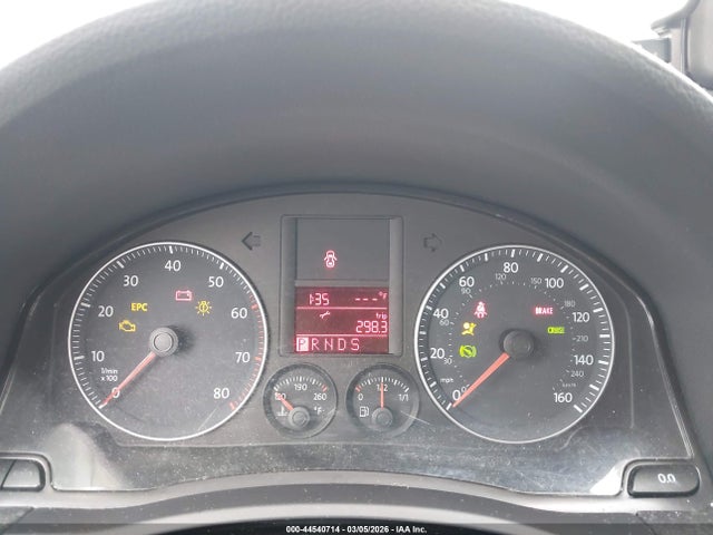 Продажа на аукционе авто 2007 Volkswagen Rabbit 2-door, vin: WVWBR71KX7W213682, номер лота: 44540714