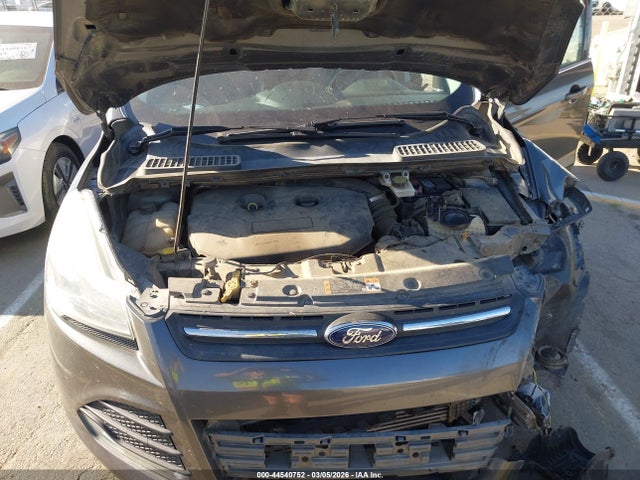 1FMCU0G93GUA32199 Ford ESCAPE SE