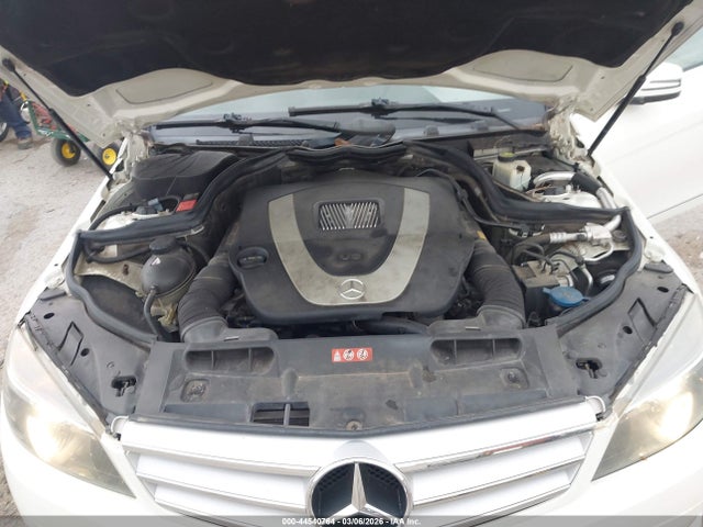 2011 MERCEDES-BENZ C 300 WDDGF5EB6BA523322 Photo 9