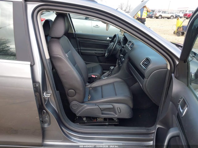 Продажа на аукционе авто 2013 Volkswagen Jetta Sportwagen 2.0l Tdi, vin: 3VWPL7AJXDM641517, номер лота: 44540837