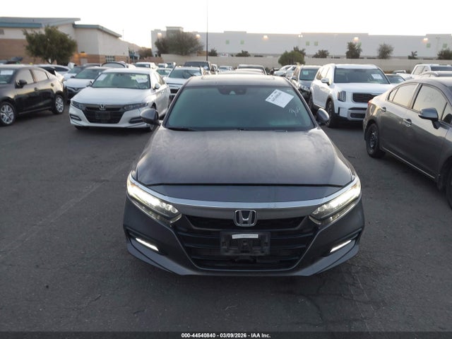 Honda Accord Touring 2018 1HGCV1F90JA009255 Image 12