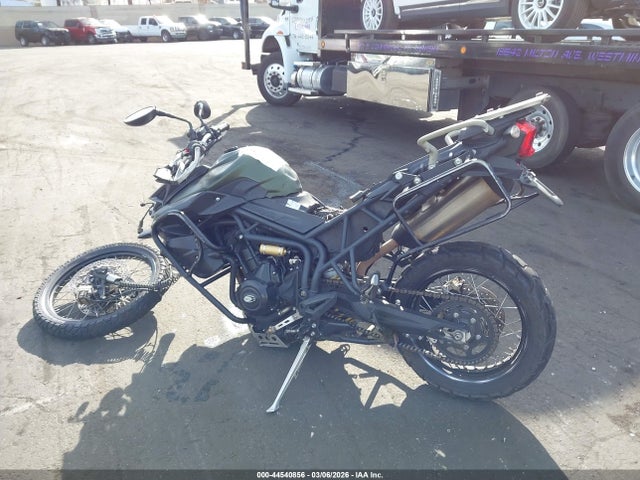 44540856 :رقم المزاد ، SMTE06BF6DJ560679 vin ، 2013 Triumph Motorcycle Tiger 800xc Abs مزاد بيع