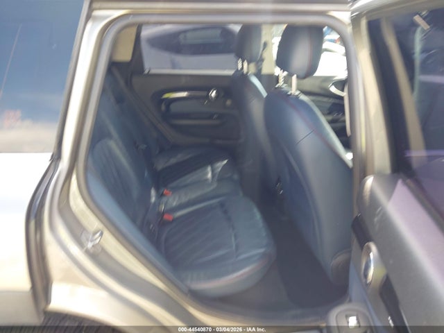2016 MINI CLUBMAN WMWLN9C51G2B30880 Photo 7
