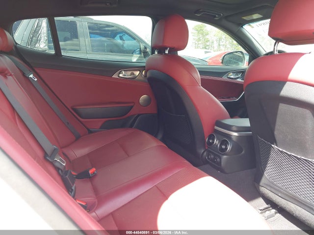 Продаж на аукціоні авто 2019 Kia Stinger Gt1, vin: KNAE45LCXK6061463, номер лоту: 44540891