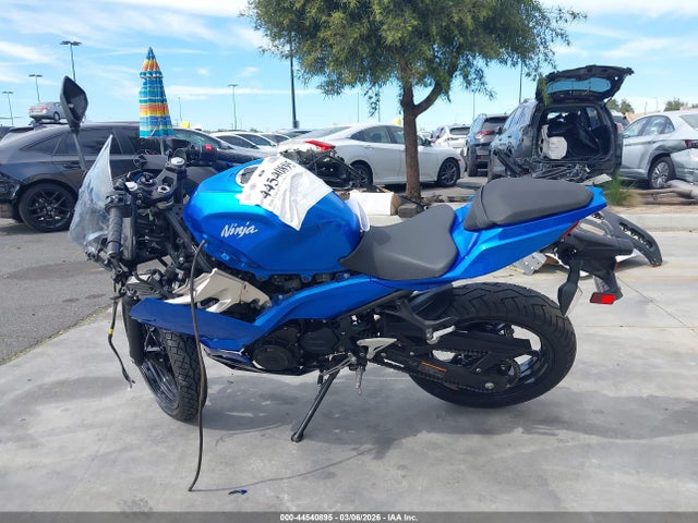 JKAEXKH13JDA07820 Kawasaki EX400