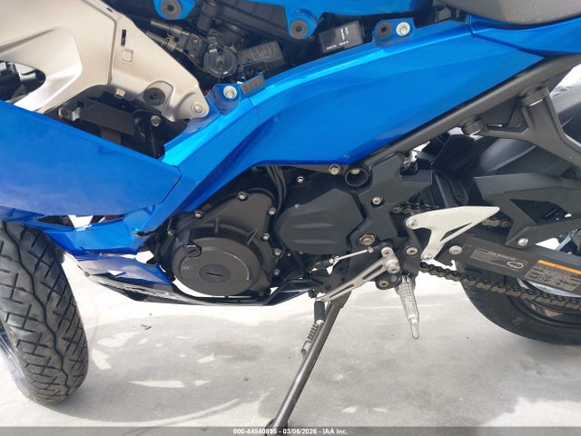 Kawasaki EX400 2018 JKAEXKH13JDA07820 Image 9