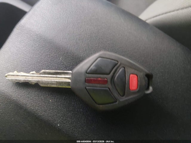 2011 MITSUBISHI GALANT 4A32B2FF3BE024743 Photo 10