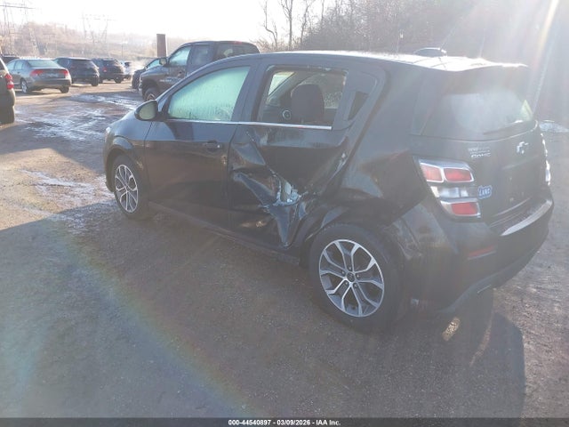 1G1JC6SG1J4131563 Chevrolet Sonic Lt Manual