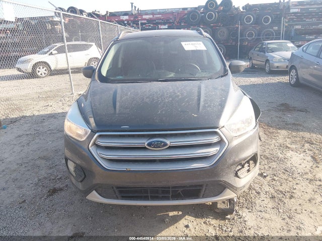 44540934 :رقم المزاد ، 1FMCU9G96JUC41416 vin ، 2018 Ford Escape Se مزاد بيع