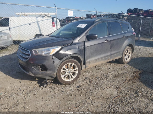44540934 :رقم المزاد ، 1FMCU9G96JUC41416 vin ، 2018 Ford Escape Se مزاد بيع