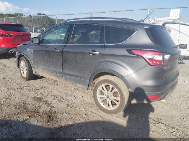 44540934 :رقم المزاد ، 1FMCU9G96JUC41416 vin ، 2018 Ford Escape Se مزاد بيع