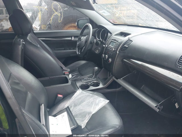 Продажа на аукционе авто 2013 Kia Sorento Lx V6, vin: 5XYKT4A2XDG315699, номер лота: 44540937
