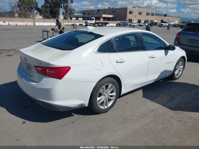 1G1ZE5ST6HF111926 Chevrolet MALIBU 1LT