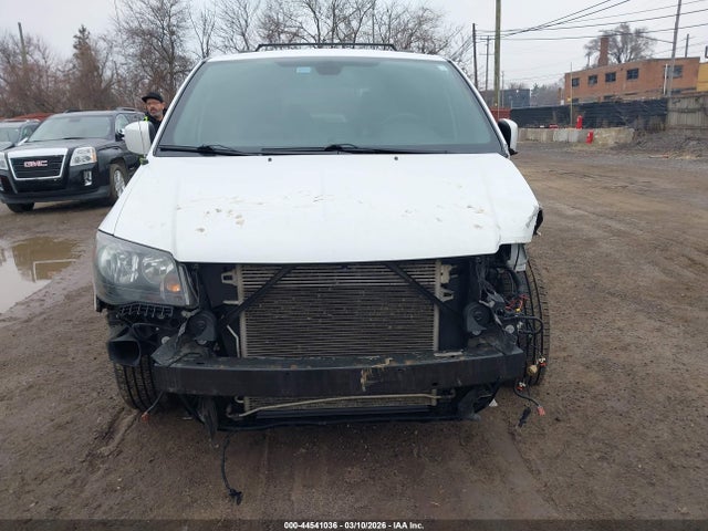 Продажа на аукционе авто 2019 Dodge Grand Caravan Gt, vin: 2C4RDGEGXKR690570, номер лота: 44541036