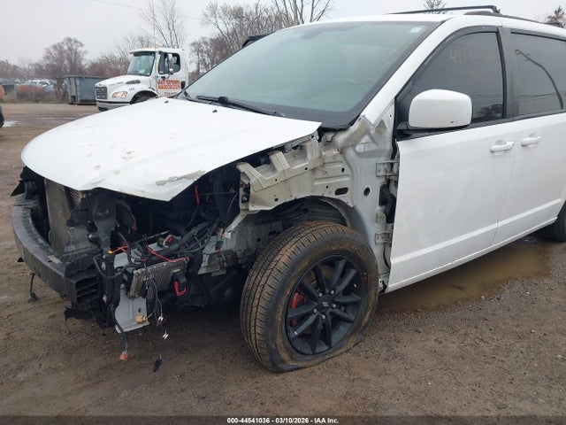 Продажа на аукционе авто 2019 Dodge Grand Caravan Gt, vin: 2C4RDGEGXKR690570, номер лота: 44541036