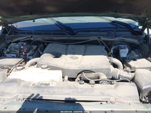 2023 TOYOTA TUNDRA 5TFJA5DBXPX104037 Photo 9