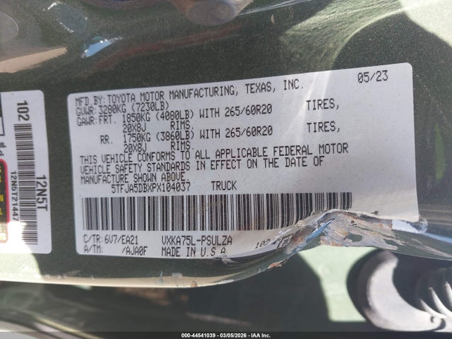 2023 TOYOTA TUNDRA 5TFJA5DBXPX104037 Photo 8