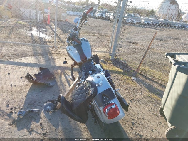 1HD1GNM25EC318354 Harley-Davidson Fxdl Dyna Low Rider