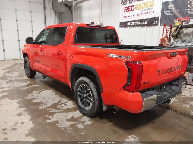 2024 TOYOTA TUNDRA 5TFLA5DBXRX203260 Photo 2