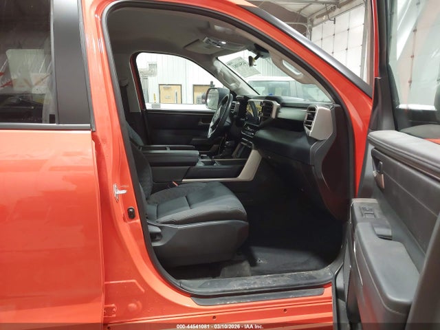 2024 TOYOTA TUNDRA 5TFLA5DBXRX203260 Photo 4