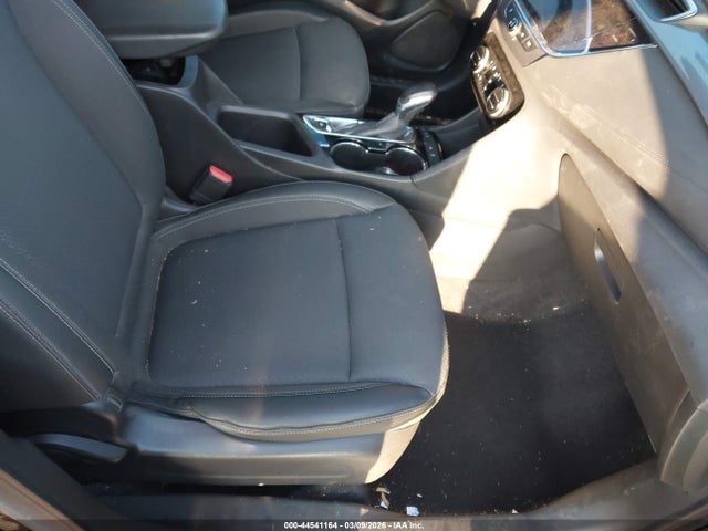 44541164 :رقم المزاد ، KL4MMDSL5NB106308 vin ، 2022 Buick Encore Gx Fwd Select مزاد بيع