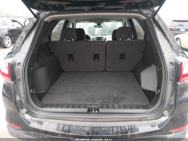 2GNAXHEV2L6268974 Chevrolet Equinox Fwd Ls