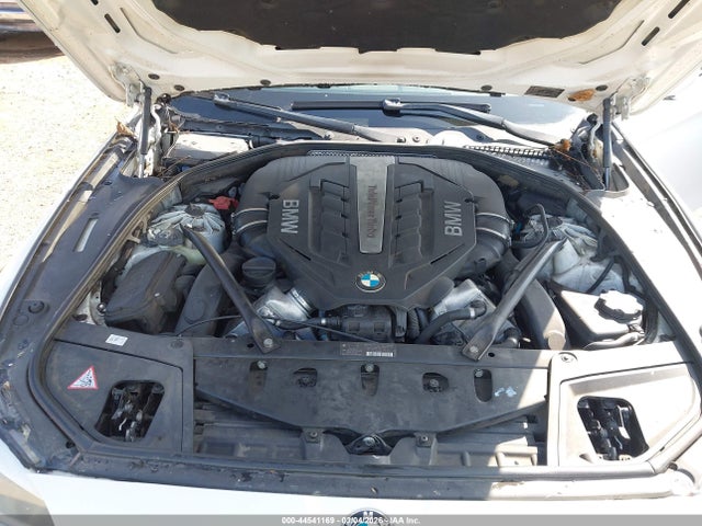 2012 BMW 550I WBAFR9C51CDX79205 Photo 9