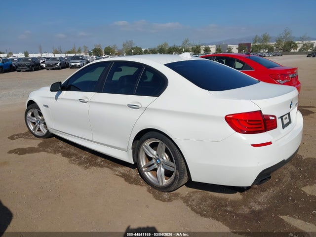 2012 BMW 550I WBAFR9C51CDX79205 Photo 2