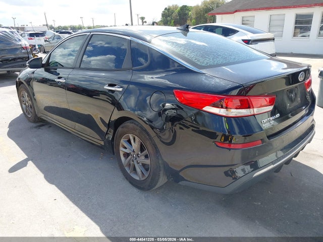 2019 KIA OPTIMA 5XXGT4L3XKG342270 Photo 2