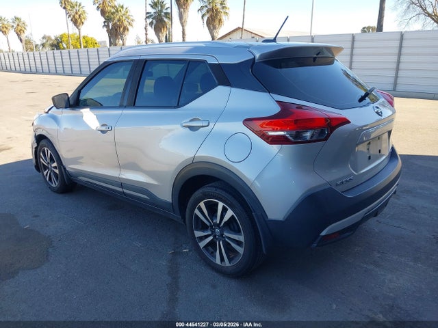 Nissan KICKS SR 2019 3N1CP5CU2KL533142 Image 3